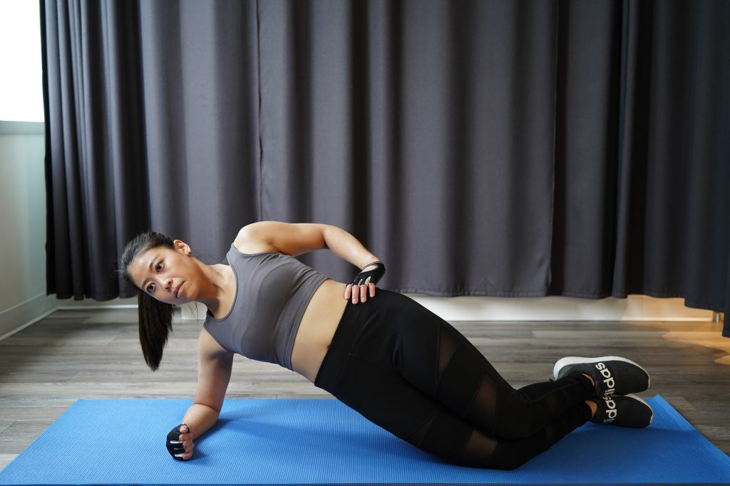 Side Planks Exercise (Step 2) Lift